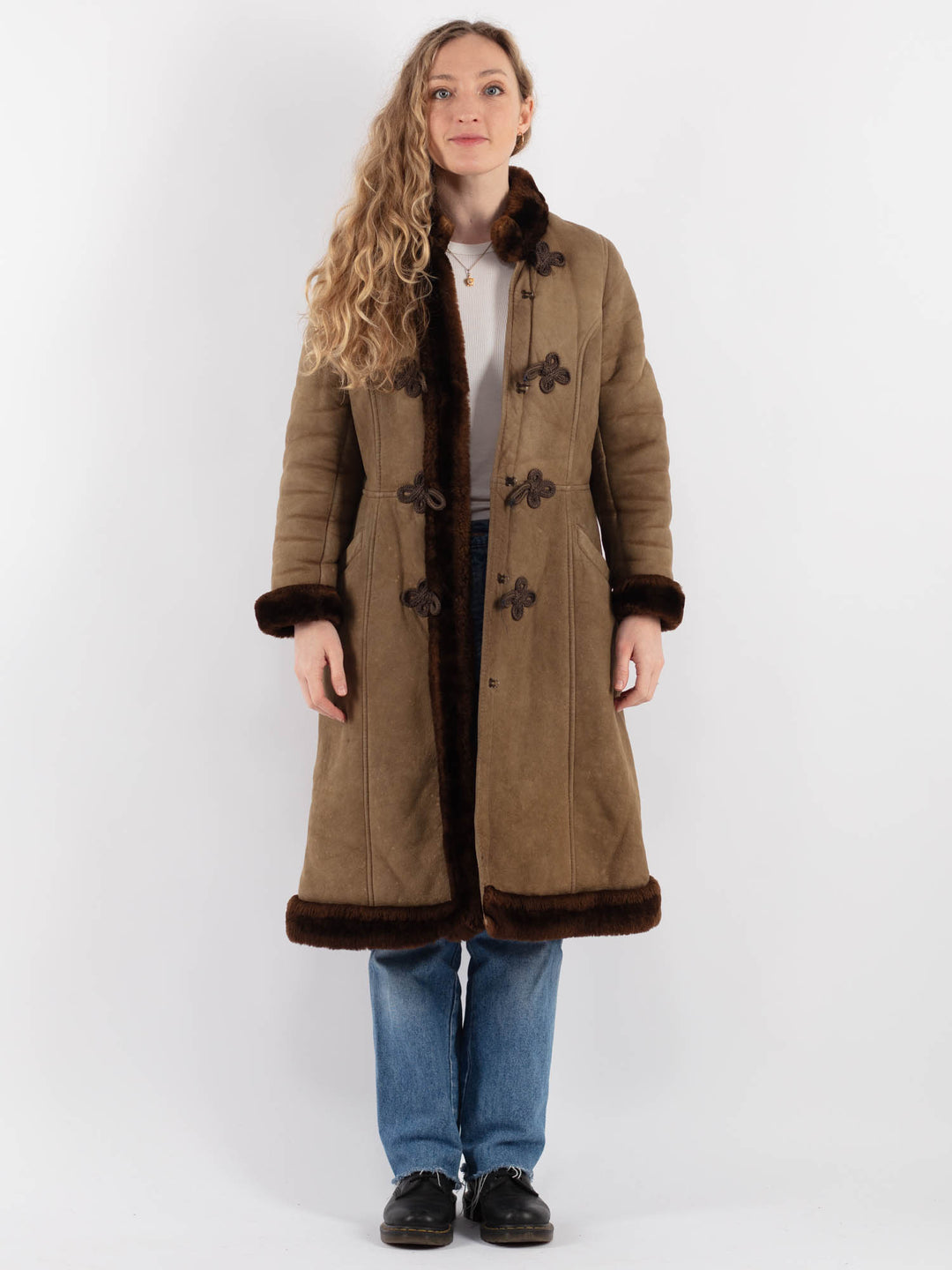 Vintage 70's Women Sheepskin Coat in BeigeV9254
