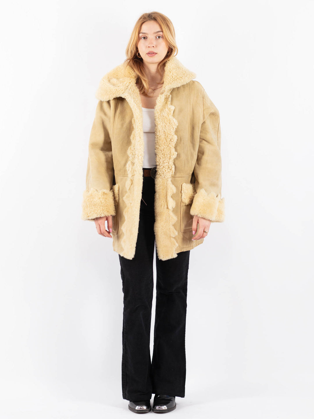 Vintage 70's Women Sheepskin Coat in BeigeV9672