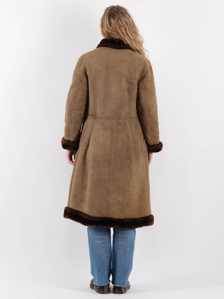 Vintage 70's Women Sheepskin Coat in BeigeV9254