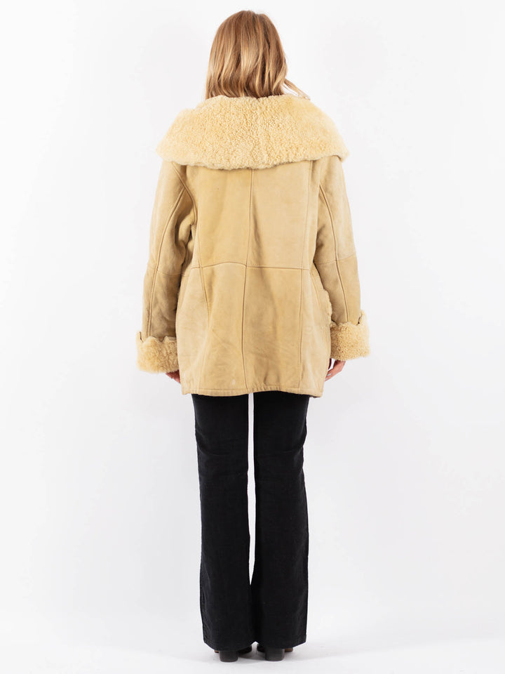 Vintage 70's Women Sheepskin Coat in BeigeV9672