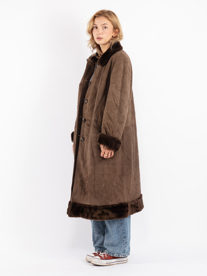Vintage 70's Women Sheepskin Coat in Brown