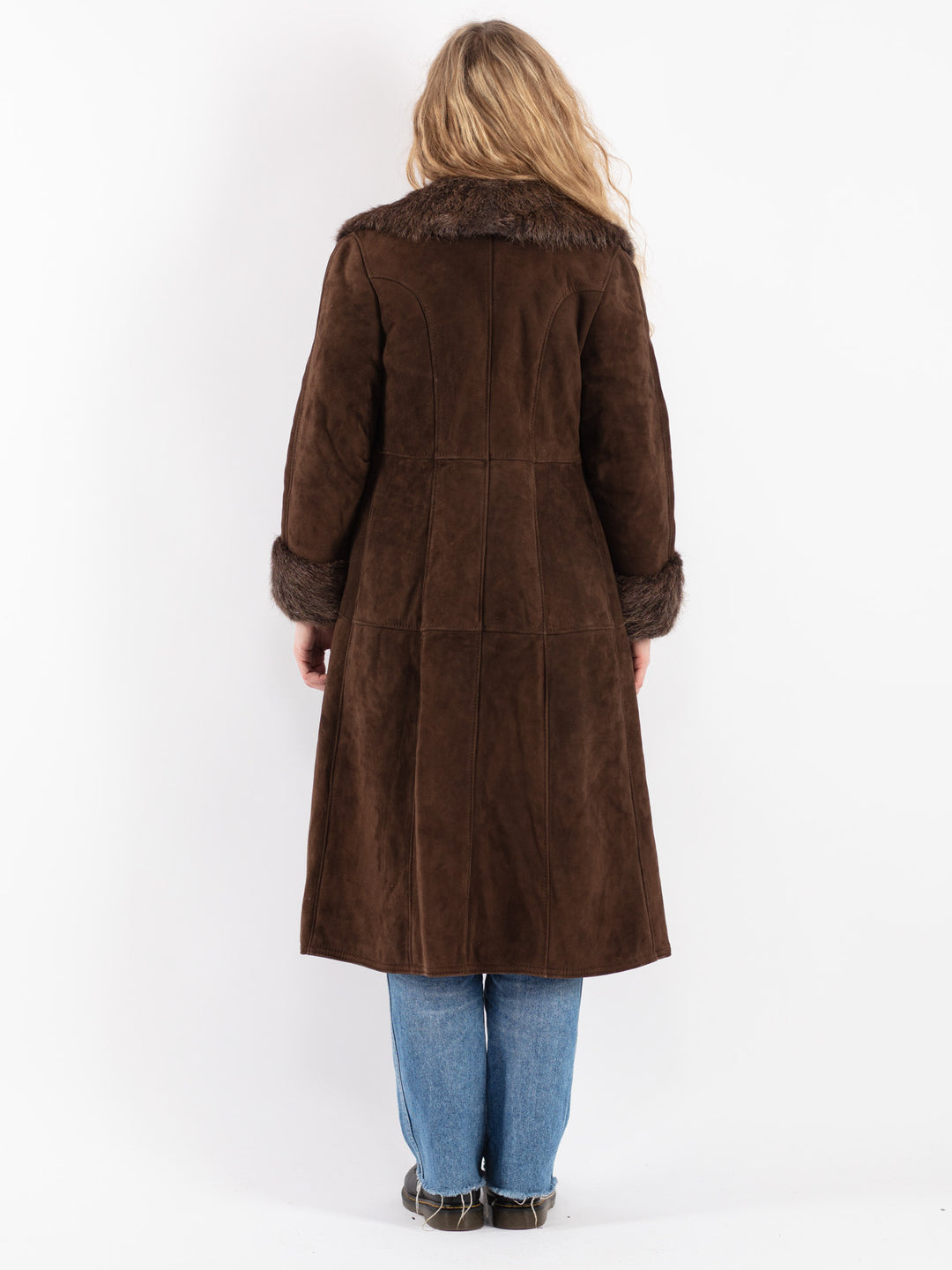 Vintage 70's Women Sheepskin Coat in Brown