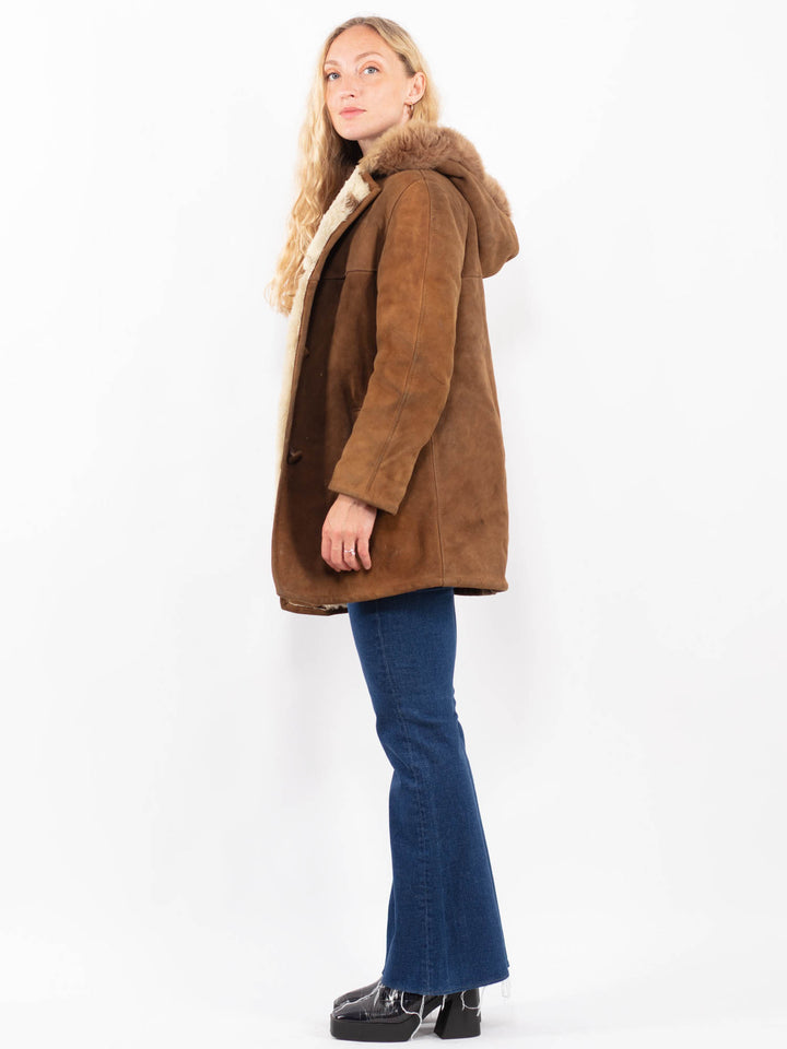 Vintage 70's Women Sheepskin Coat in BrownA0403