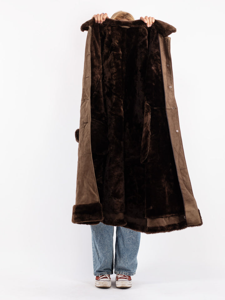 Vintage 70's Women Sheepskin Coat in Brown