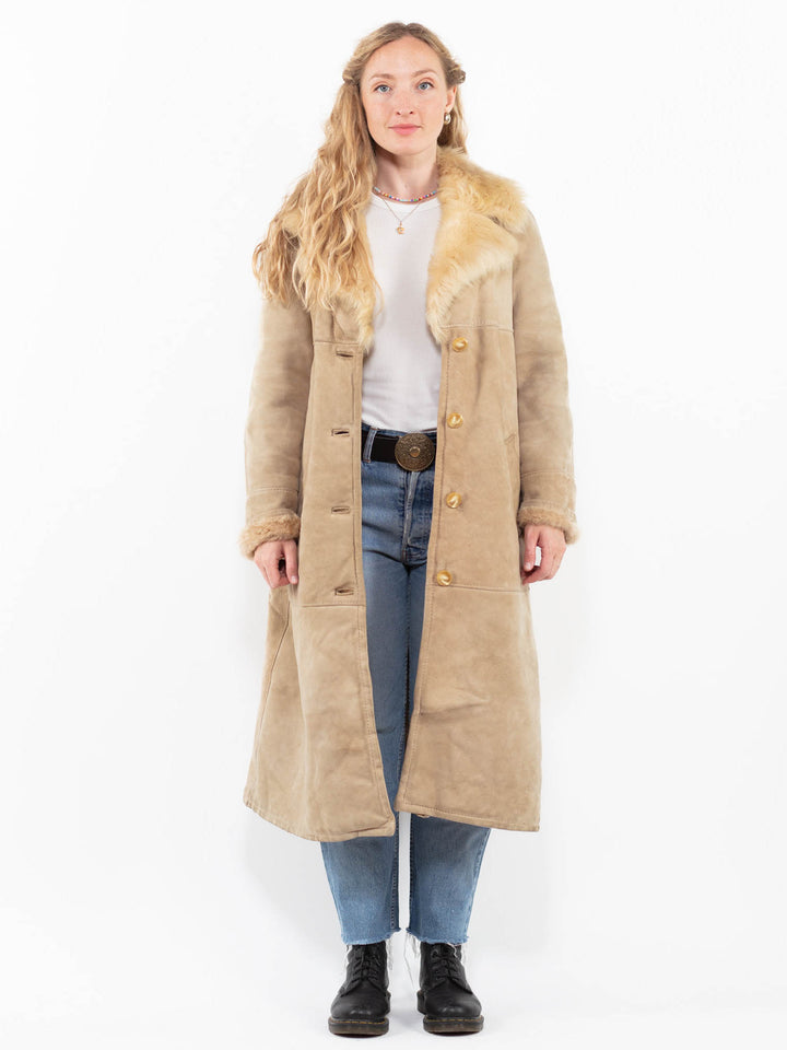 Vintage 70's Women Sheepskin Coat in BeigeA0303