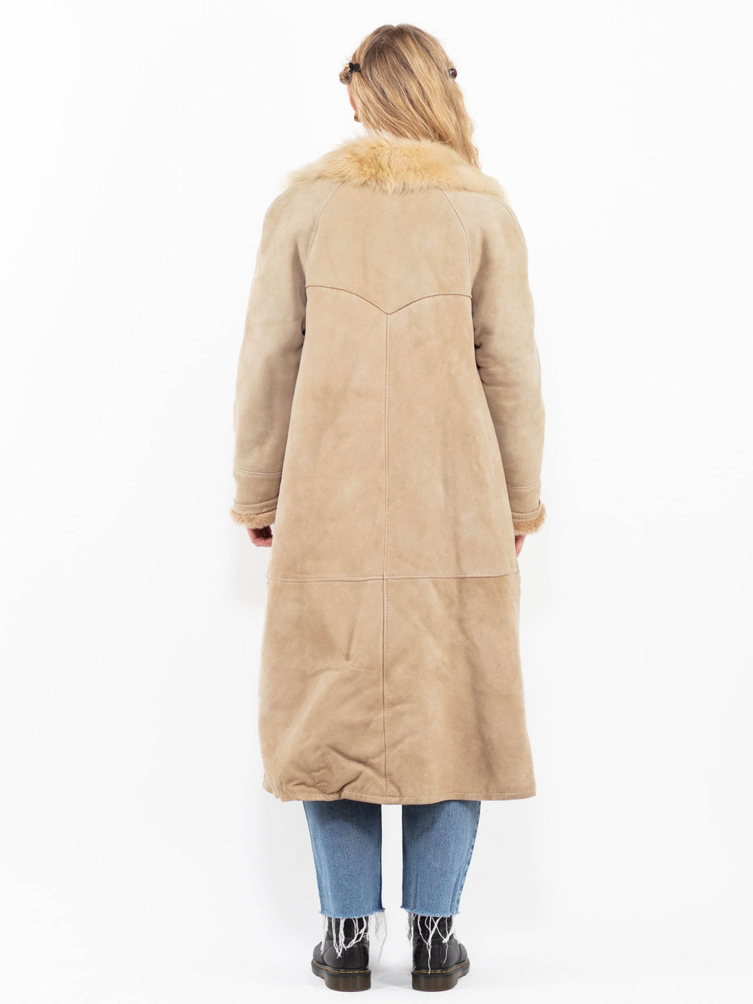 Vintage 70's Women Sheepskin Coat in BeigeA0303