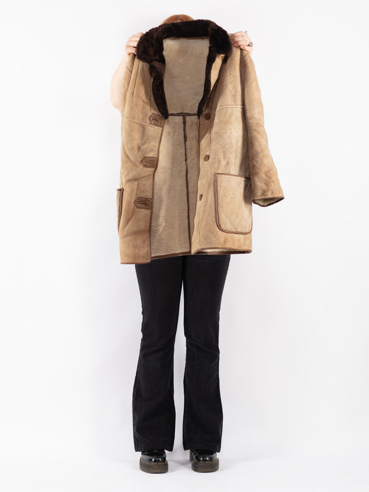 Vintage 70's Women Sheepskin Coat in Beige