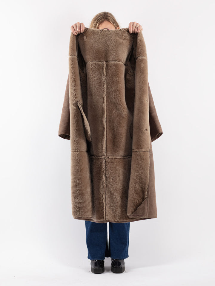 Vintage 70's Women Sheepskin Coat in Beige