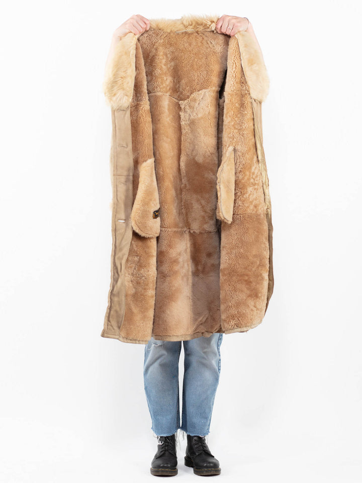 Vintage 70's Women Sheepskin Coat in BeigeA0303