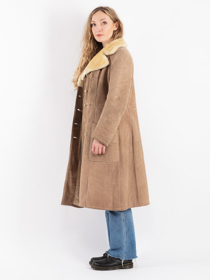 Vintage 70's Women Sheepskin Coat in Beige