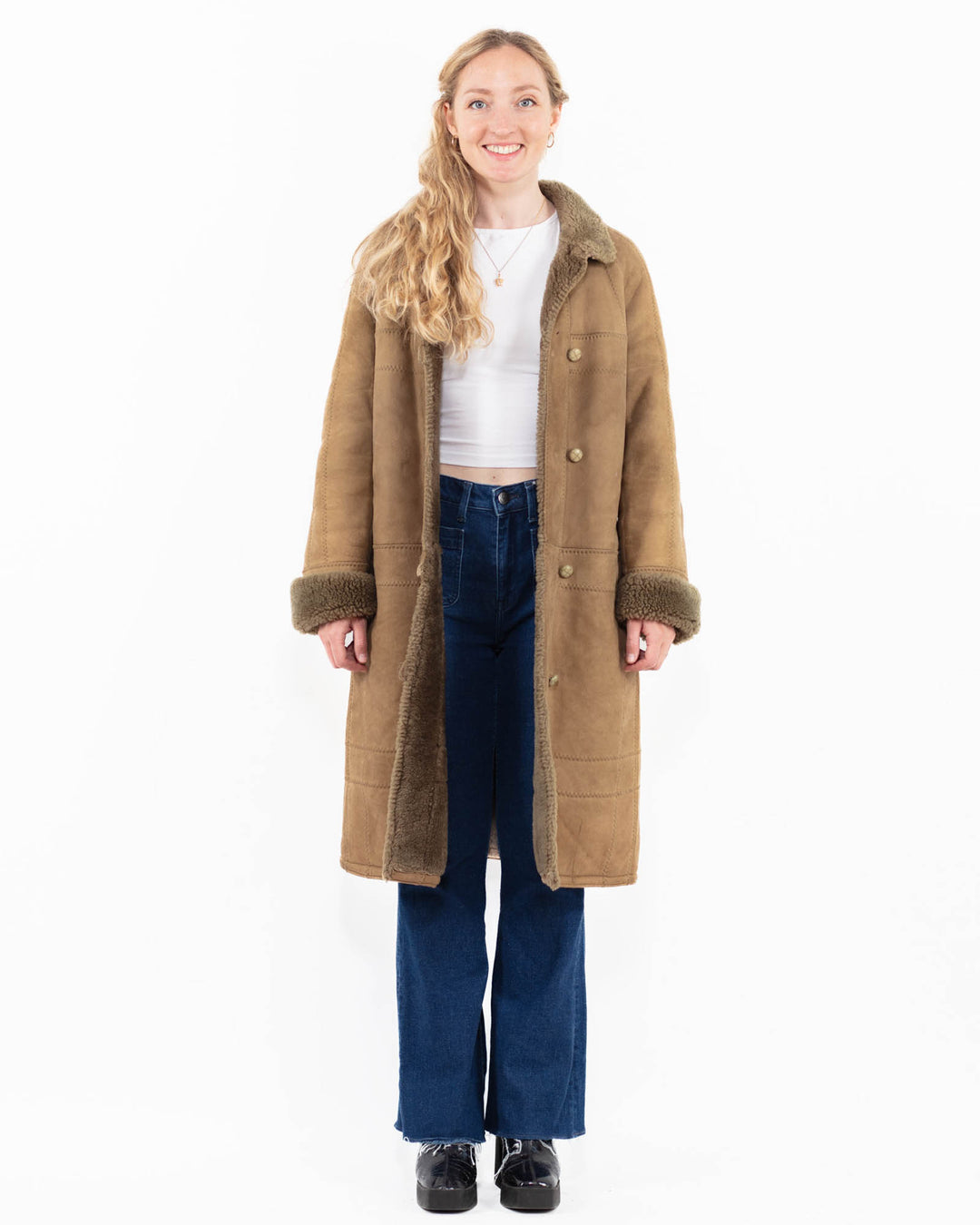 Vintage 70's Women Sheepskin Coat in BeigeA0003