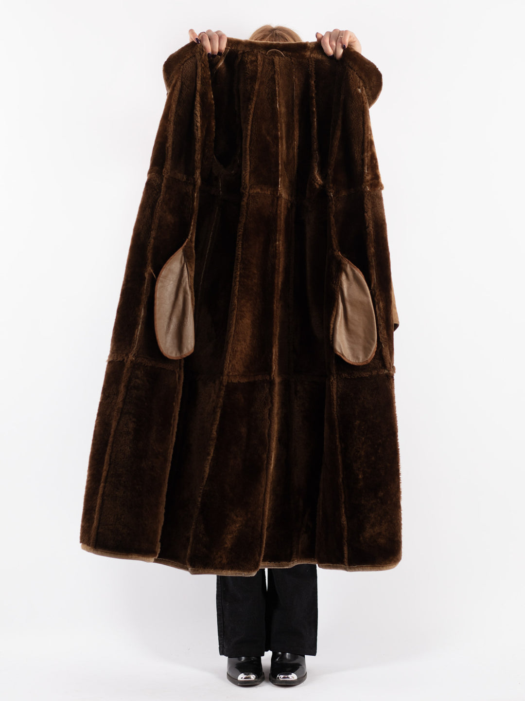 Vintage 70's Women Sheepskin Coat in Beige