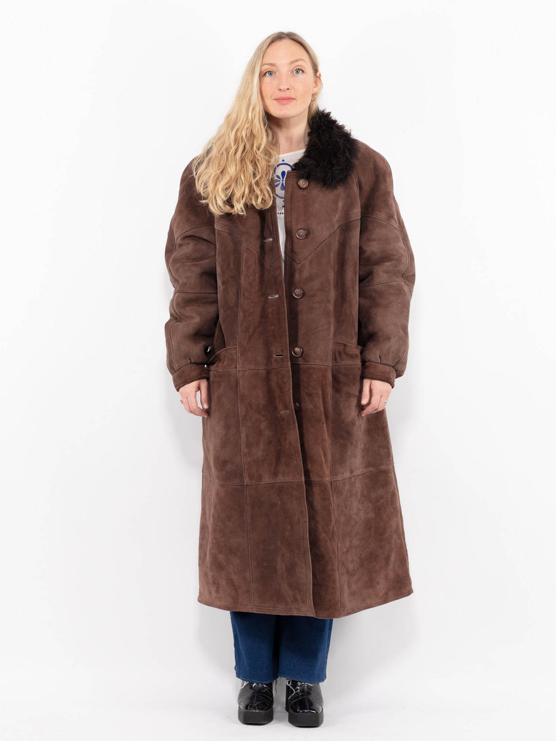 Vintage 70's Women Sheepskin Coat in BrownA1035