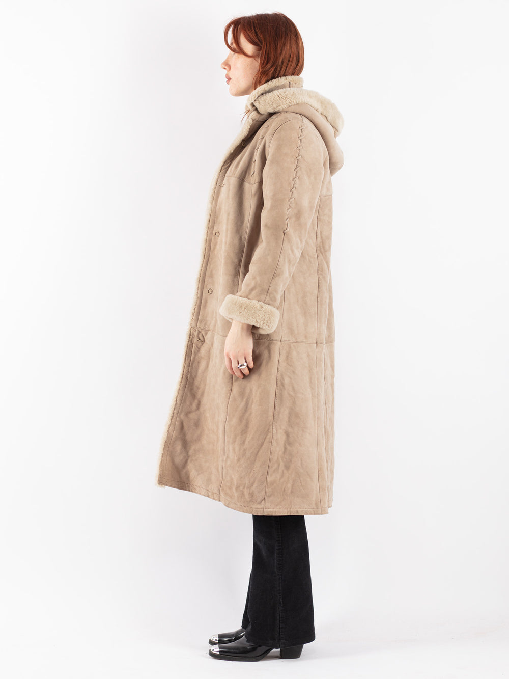 Vintage 70's Women Sheepskin Coat in Beige
