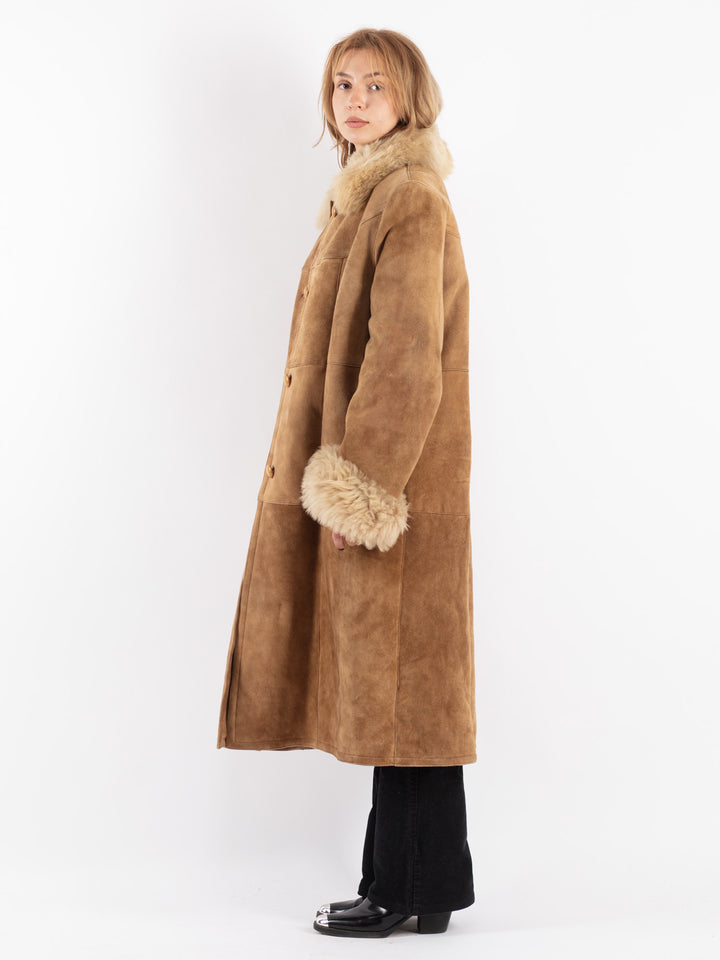 Vintage 70's Women Sheepskin Coat in Beige