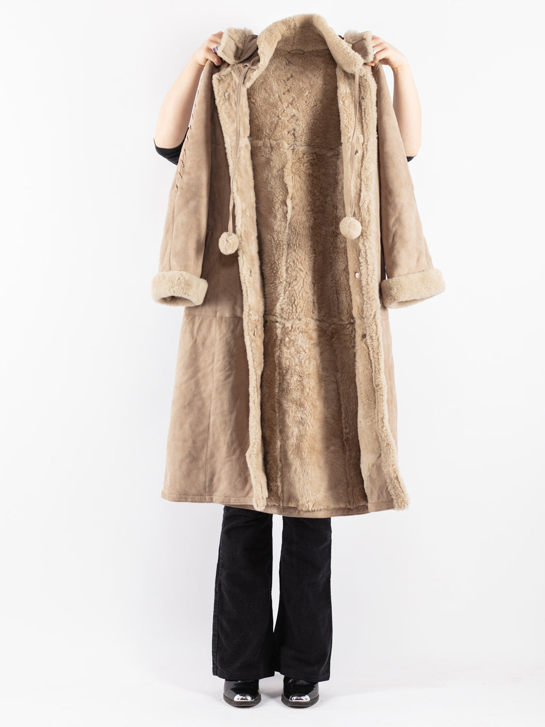 Vintage 70's Women Sheepskin Coat in Beige