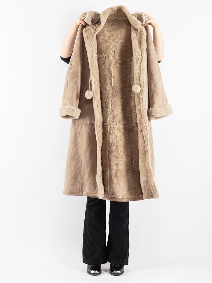 Vintage 70's Women Sheepskin Coat in Beige