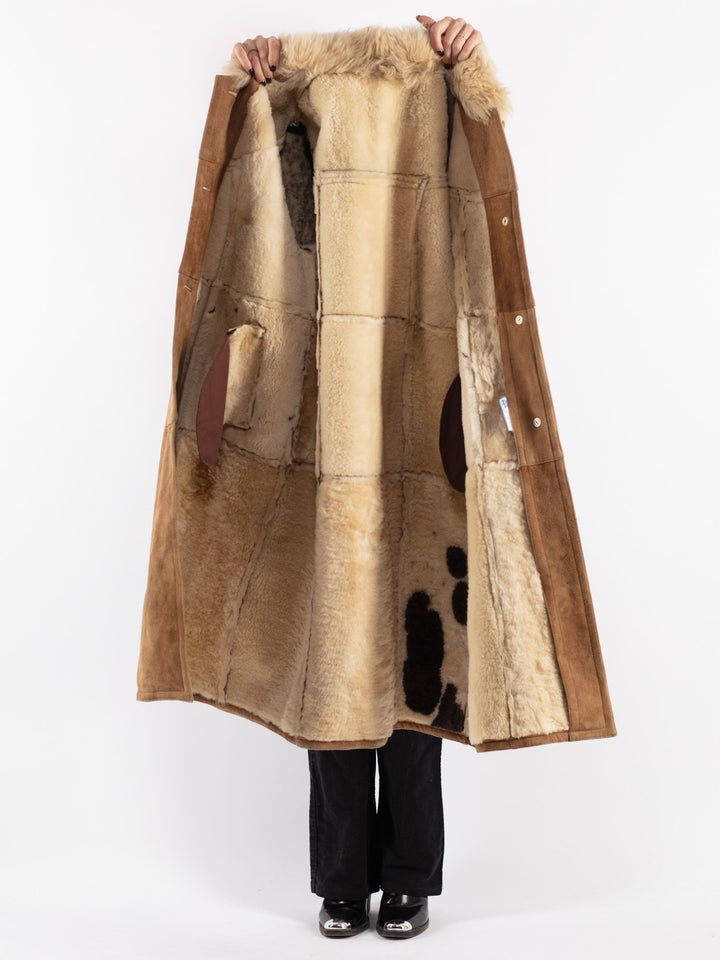 Vintage 70's Women Sheepskin Coat in Beige