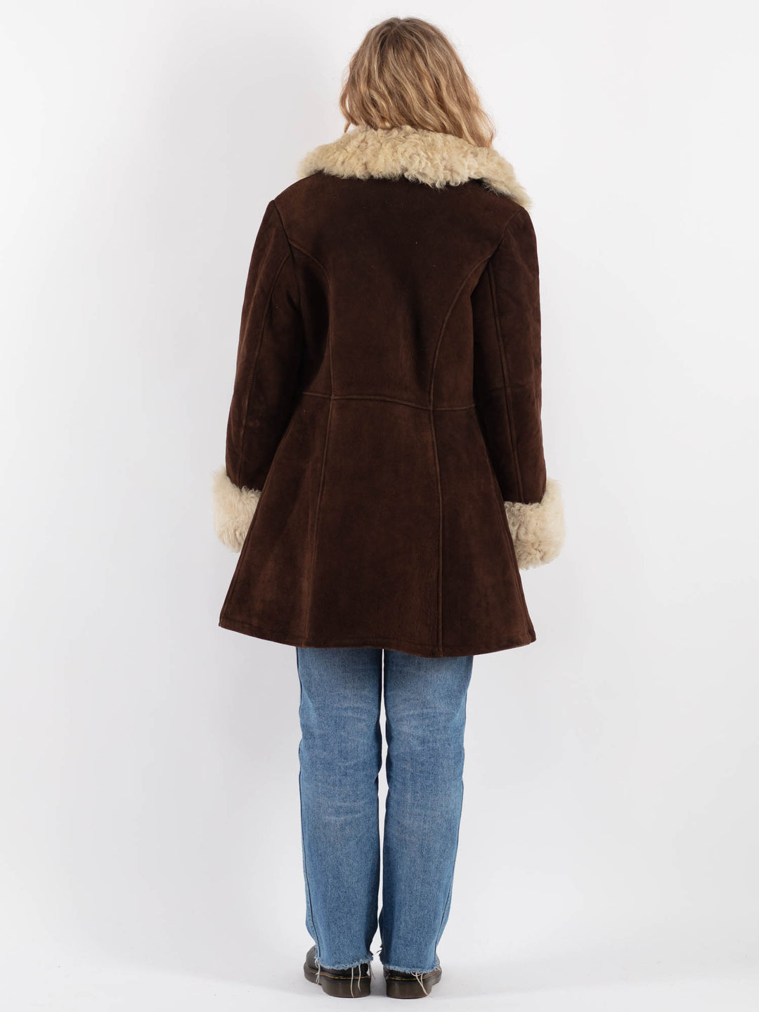 Vintage 70's Women Sheepskin Coat in BrownV9257