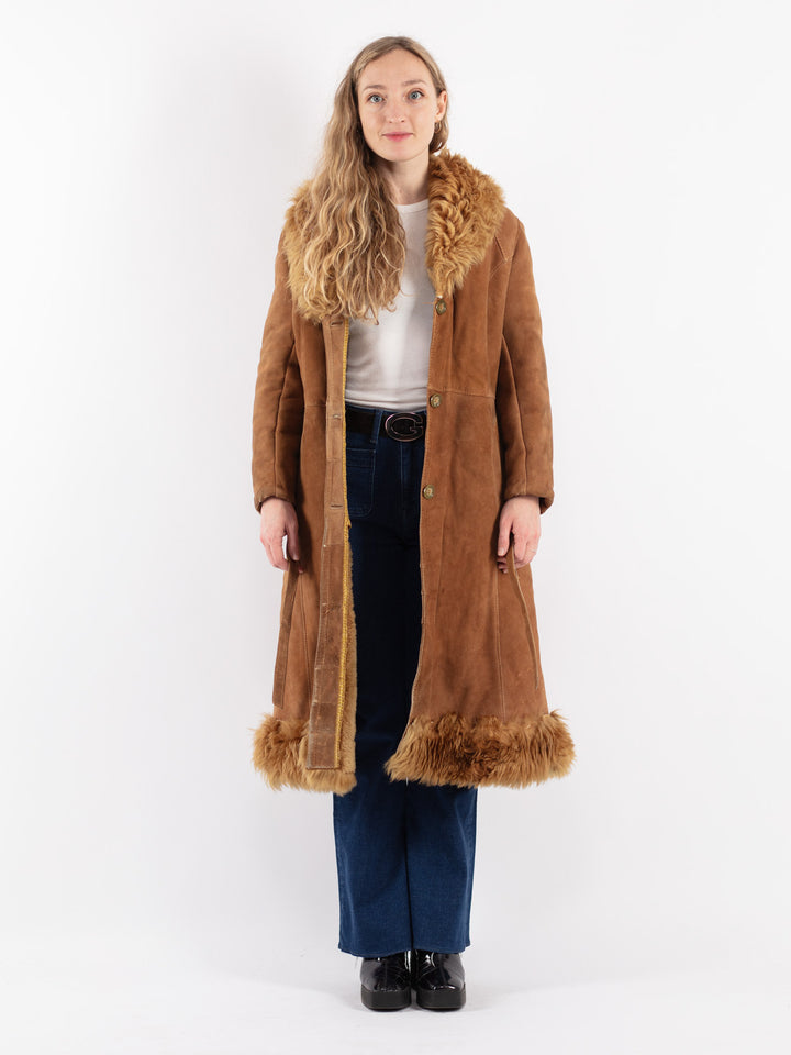 Vintage 70's Women Sheepskin Coat in Brown