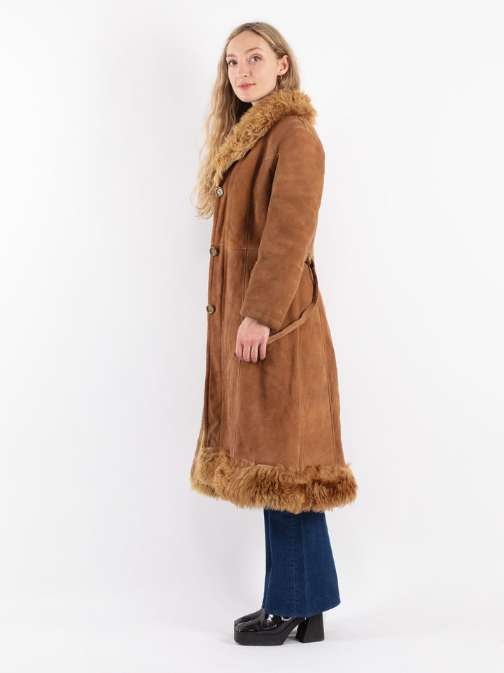 Vintage 70's Women Sheepskin Coat in Brown