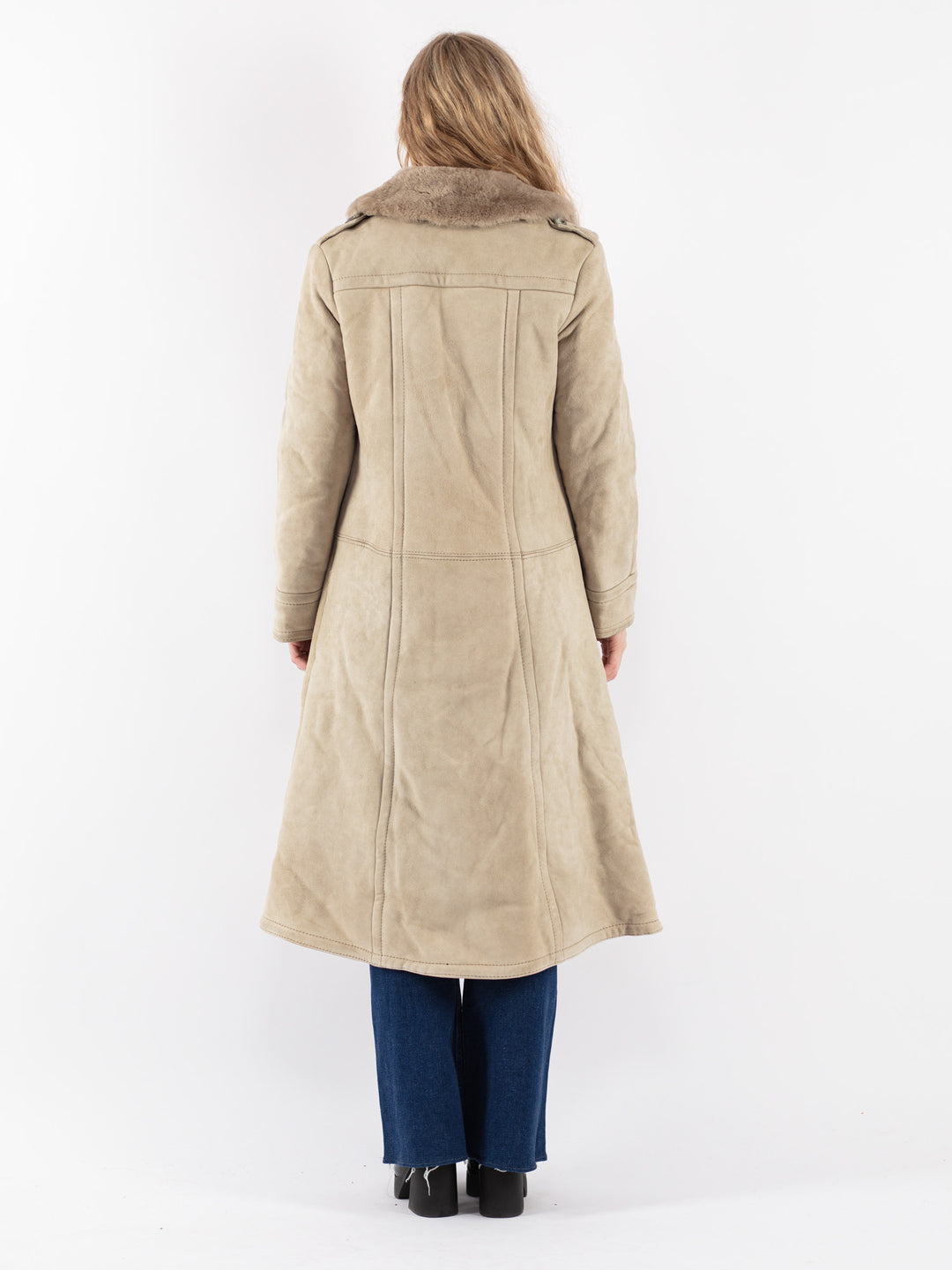 Vintage 70's Women Sheepskin Coat in Beige