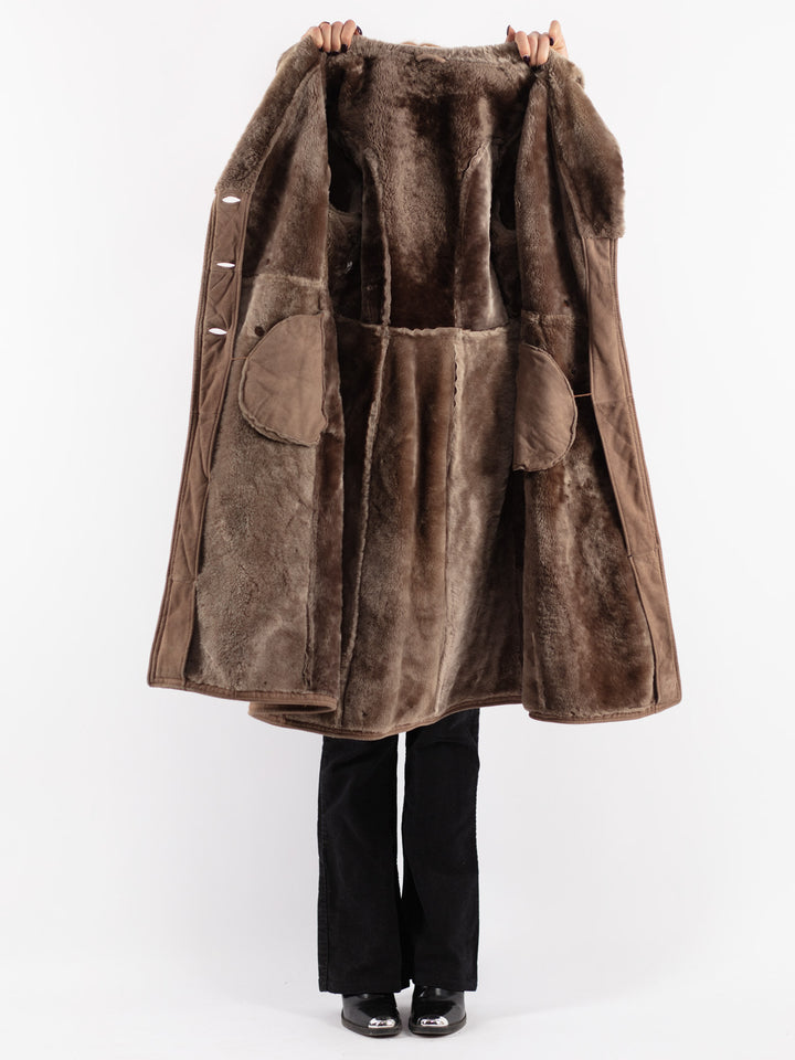 Vintage 70's Women Shearling Coat in Beige