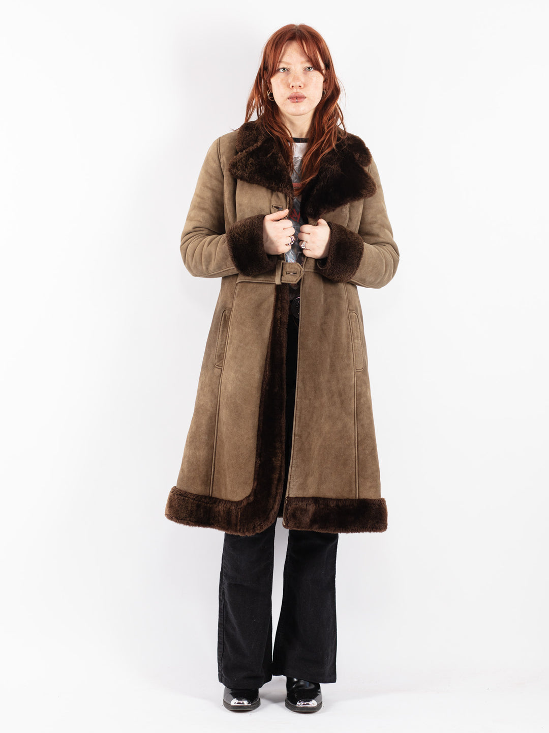 Vintage 70's Women Sheepskin Coat in Beige