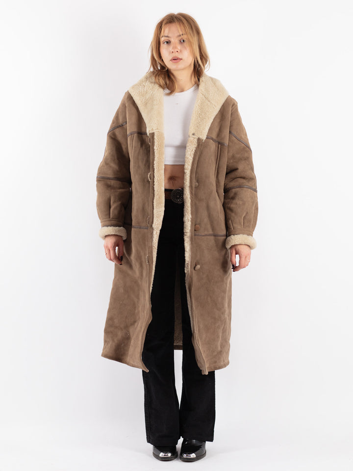 Vintage 70's Women Sheepskin Coat in Beige