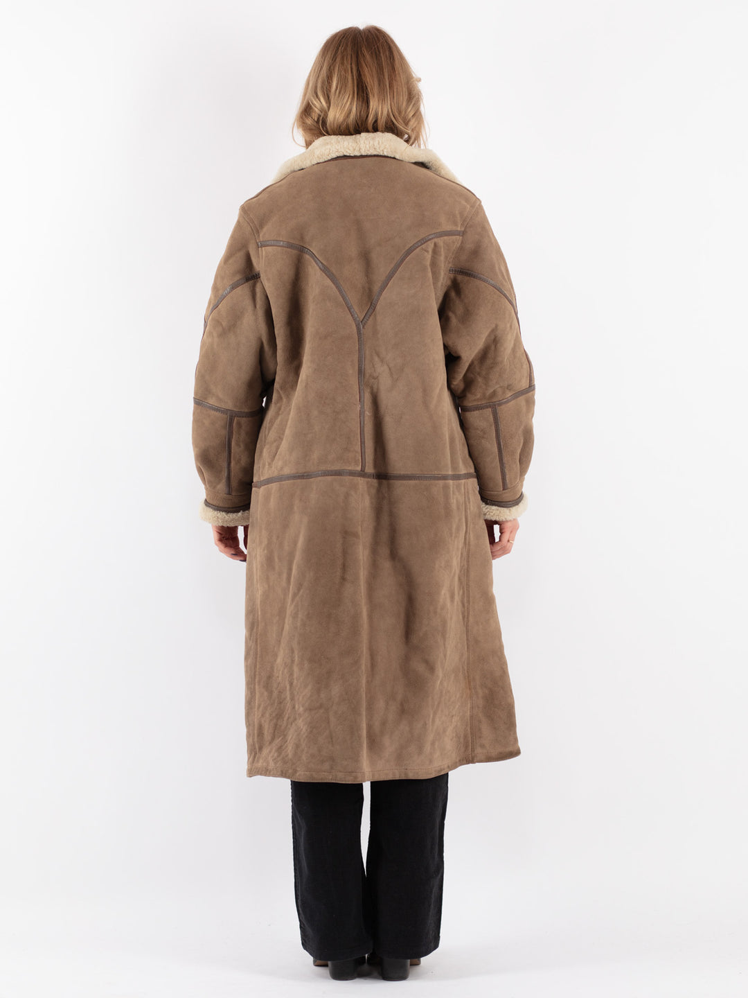 Vintage 70's Women Sheepskin Coat in Beige