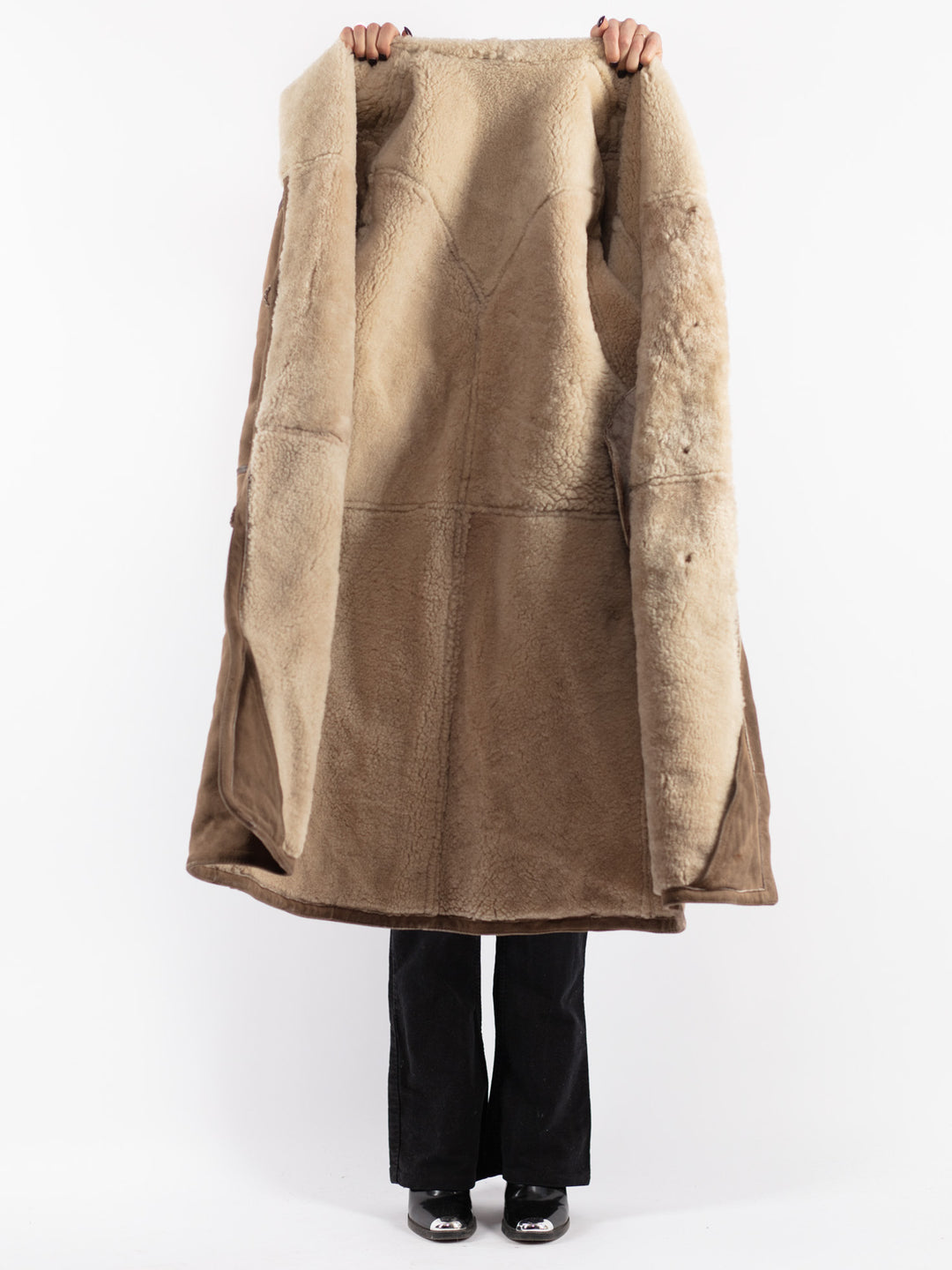Vintage 70's Women Sheepskin Coat in Beige