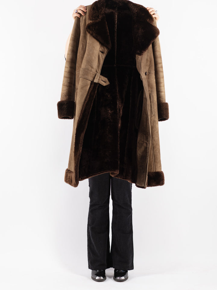 Vintage 70's Women Sheepskin Coat in Beige