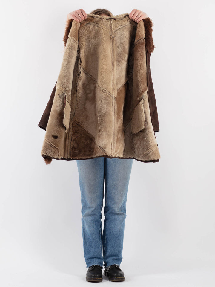 Vintage 70's Women Sheepskin Coat in Brown