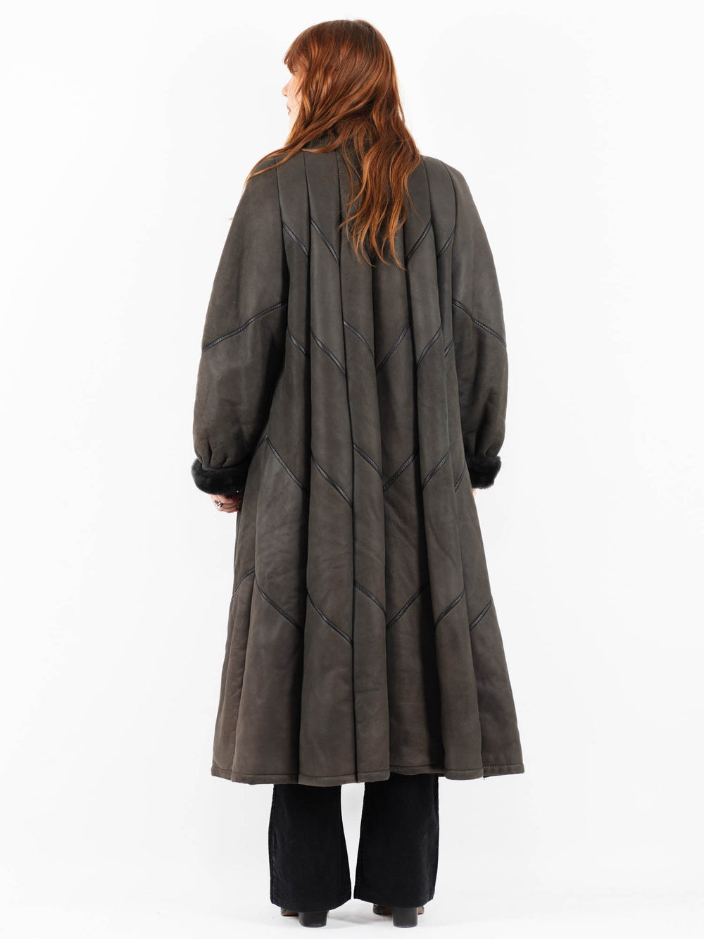 Vintage 70's Women Sheepskin Coat in GrayV9807