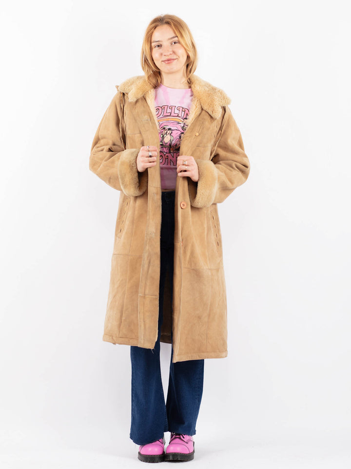 Vintage 70's Women Sheepskin Coat in BeigeV9574