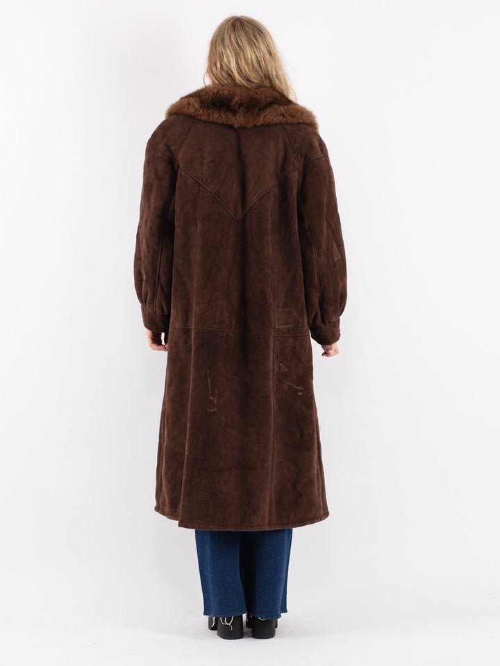 Vintage 70's Women Sheepskin Coat in Brown