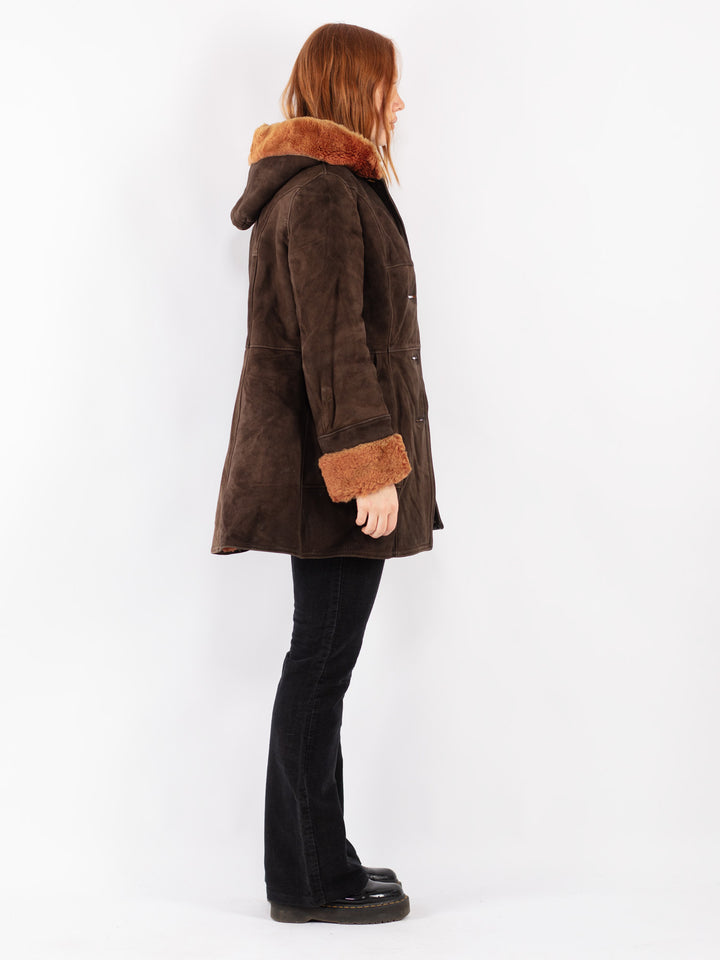 Vintage 70's Women Sheepskin Coat in Brown