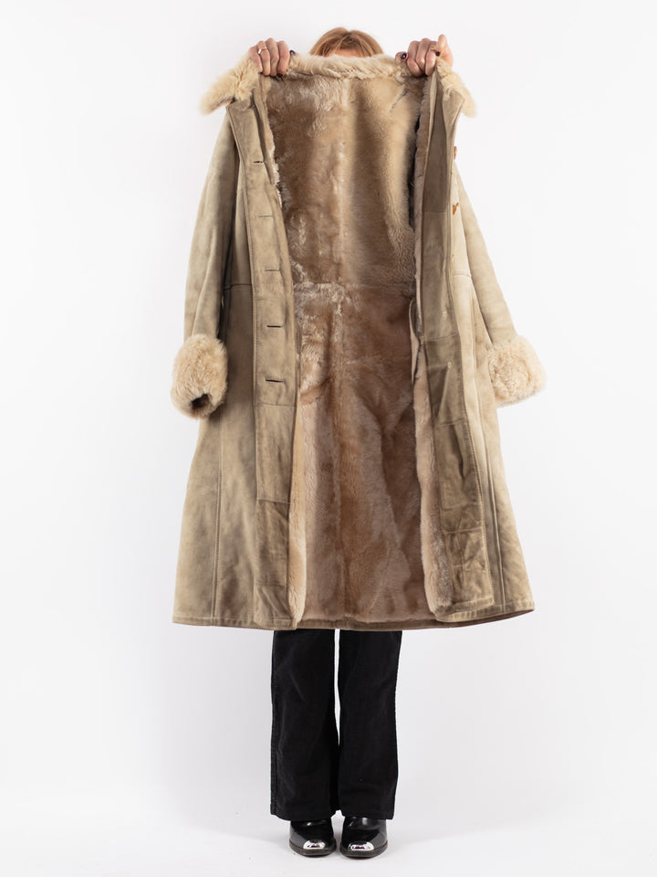 Vintage 70's Women Sheepskin Coat in Beige