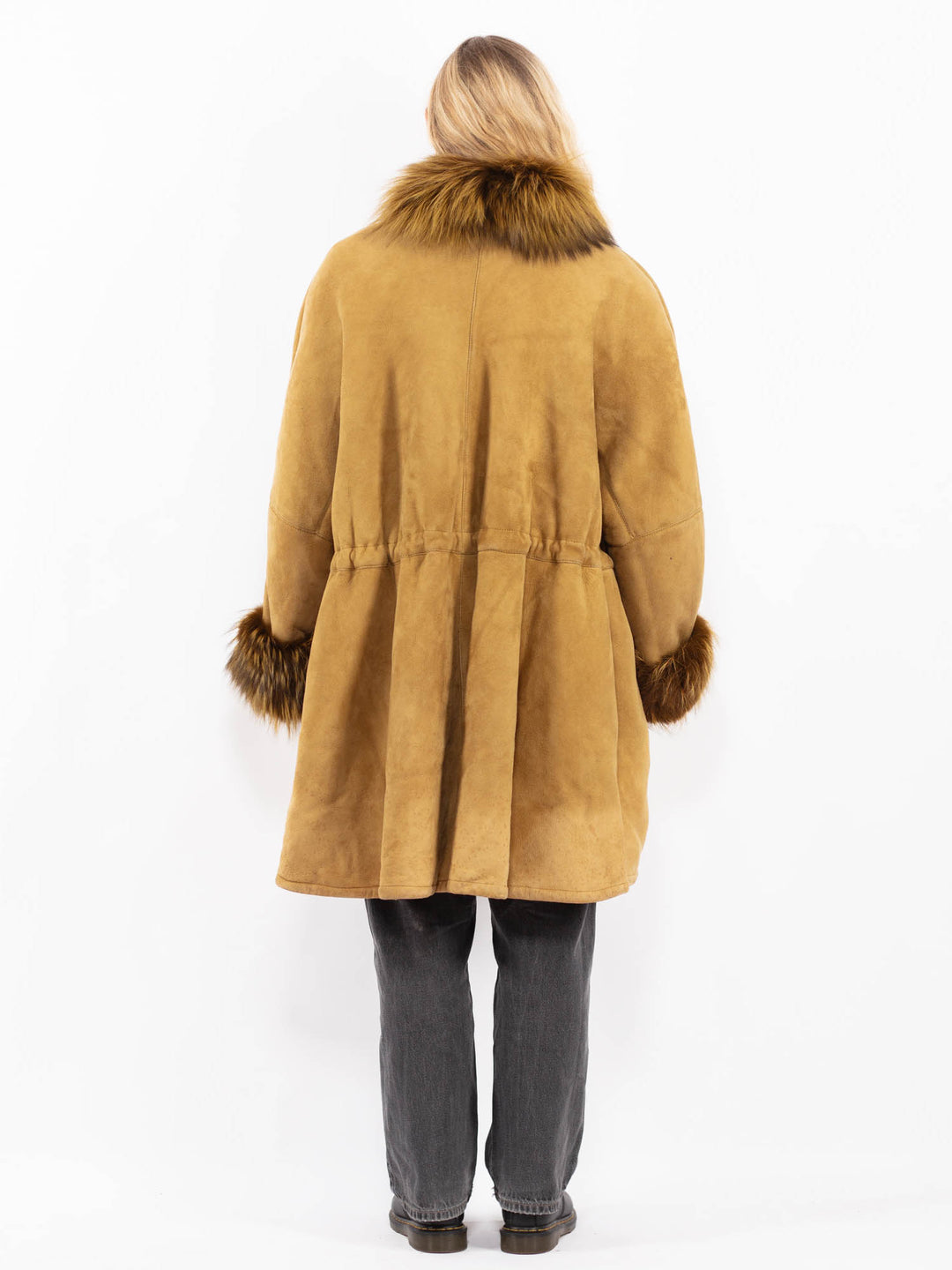 Vintage 70's Women Sheepskin Coat in BrownA0657