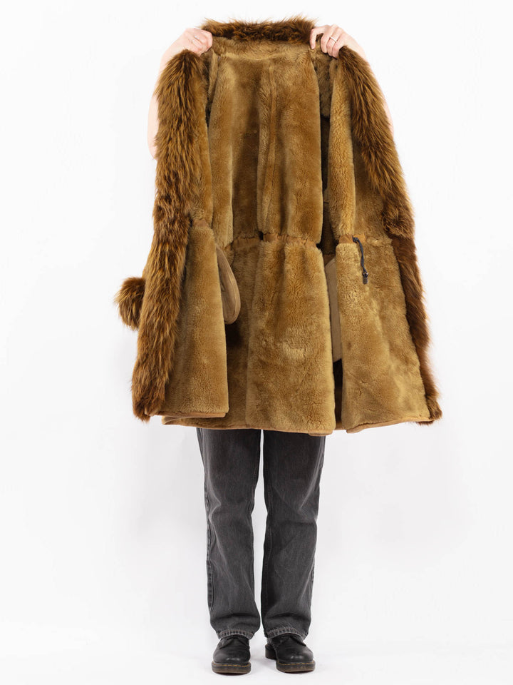 Vintage 70's Women Sheepskin Coat in BrownA0657