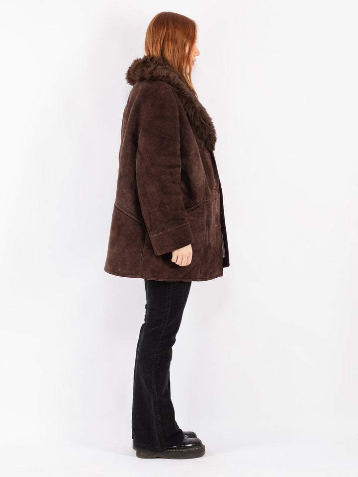 Vintage 70's Women Sheepskin Coat in Brown