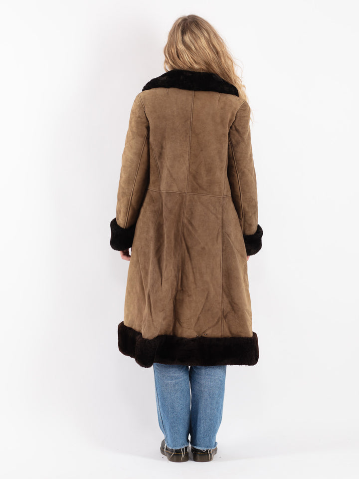 Vintage 70's Women Sheepskin Coat in Beige