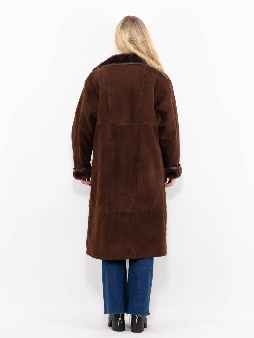 Vintage 70's Women Sheepskin Coat in BrownA1046