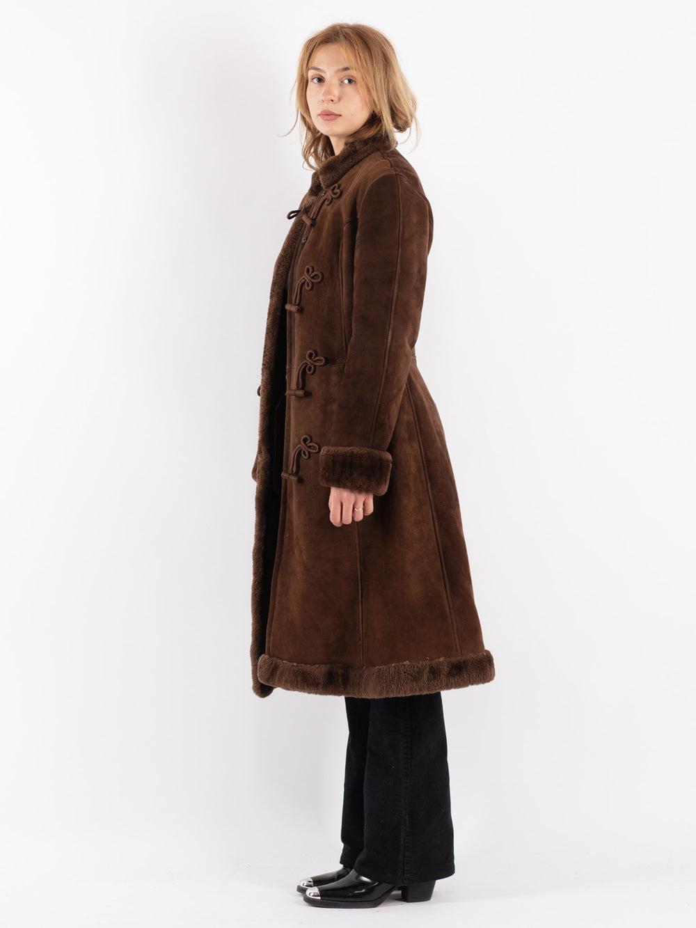 Vintage 70's Women Sheepskin Coat in Brown