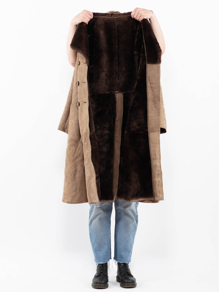 Vintage 70's Women Sheepskin Coat in BeigeA0317