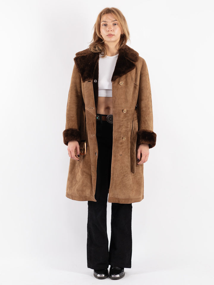 Vintage 70's Women Sheepskin Coat in Beige
