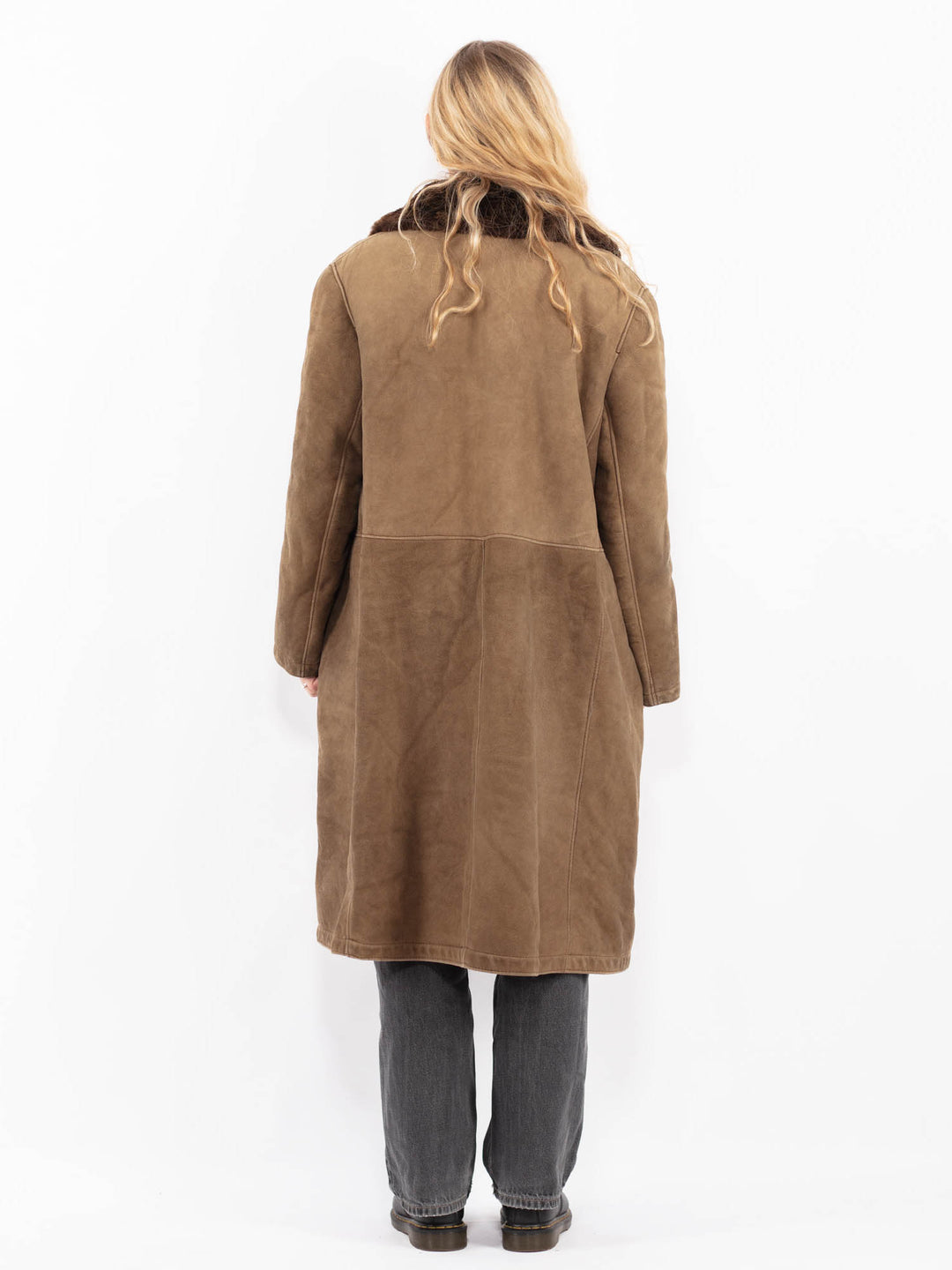 Vintage 70's Women Sheepskin Coat in BeigeA0663