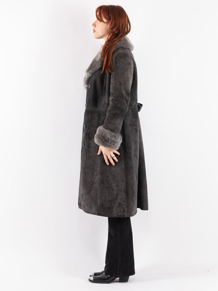 Vintage 70's Women Sheepskin Coat in Gray