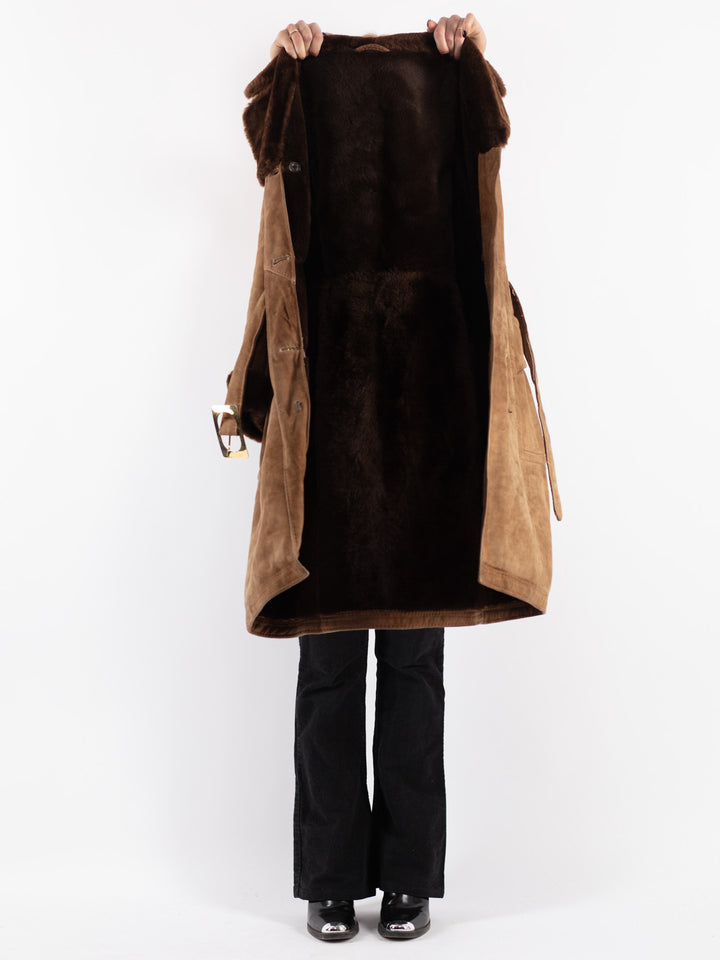Vintage 70's Women Sheepskin Coat in Beige