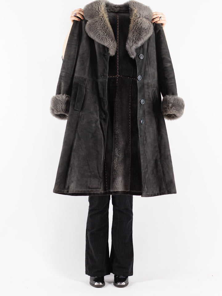 Vintage 70's Women Sheepskin Coat in Gray